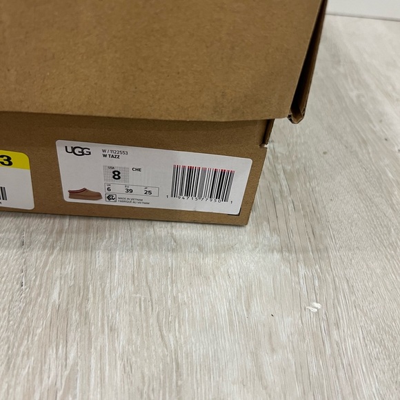 Ugg tazz size 8 - Picture 3 of 5